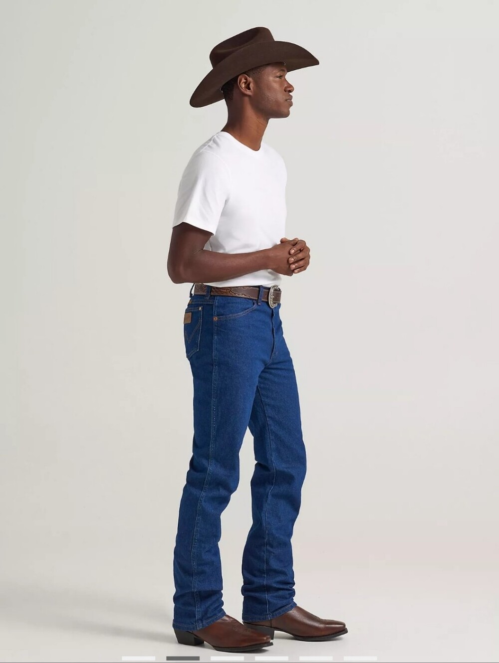 Wrangler® Cowboy Cut® Slim Fit Jeans 34x32 - Picture 2 of 9